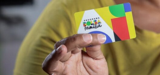 Bolsa Família com reajuste começa a ser pago nesta segunda-feira