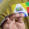 Bolsa Família com reajuste começa a ser pago nesta segunda-feira