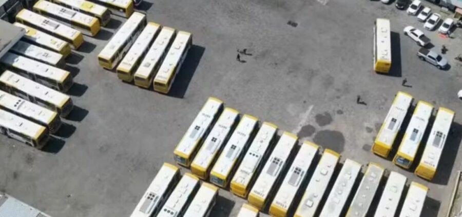 PF identifica frota de ônibus 42,1% menor em garagem de Salvador durante eleições