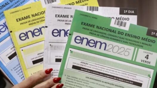 Prazo para escolher idioma do Enem 2026 termina neste domingo